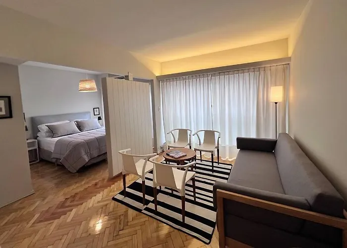 Elegante Y Luminoso Depto Con Vista A La Ciudad